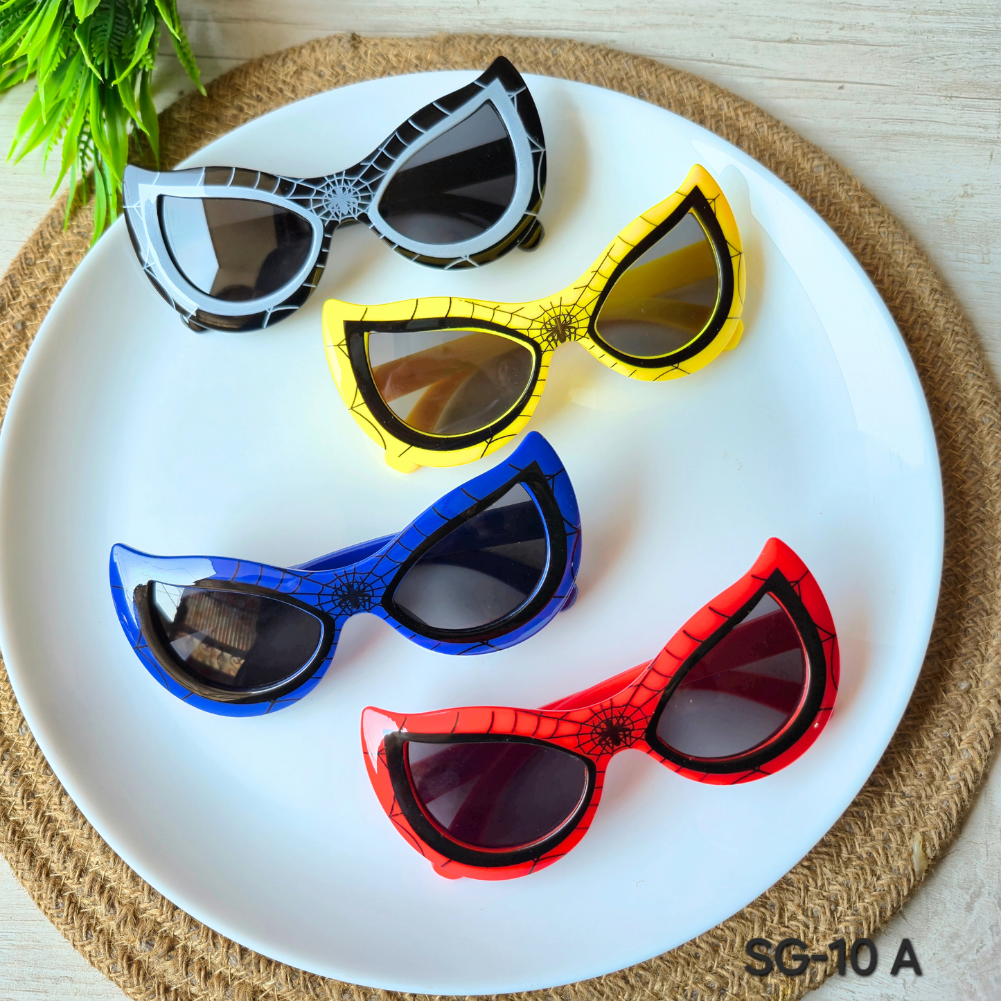 Pack of 4pcs Kids Colorful Sunglasses – DIY Craft Accessories & Party Favors SG-10