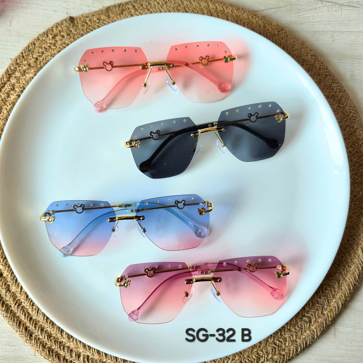 Pack of 4pcs Kids Colorful Sunglasses – DIY Craft Accessories & Party Favors SG-32