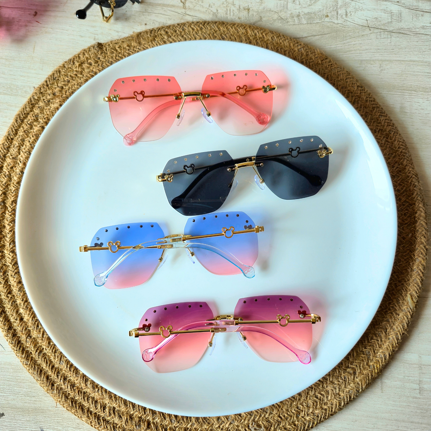 Pack of 4pcs Kids Colorful Sunglasses – DIY Craft Accessories & Party Favors SG-32